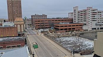 Weather camera view of City of Aurora IL.