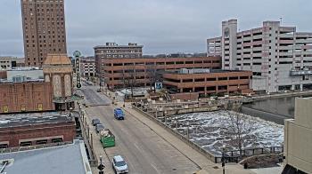 Weather camera view of City of Aurora IL.