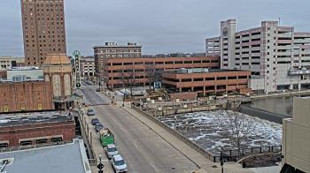 Weather camera view of City of Aurora IL.