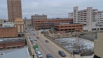Weather camera view of City of Aurora IL.