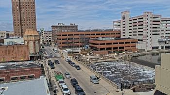 Weather camera view of City of Aurora IL.