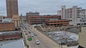 Weather camera view of City of Aurora IL.