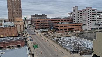 Weather camera view of City of Aurora IL.