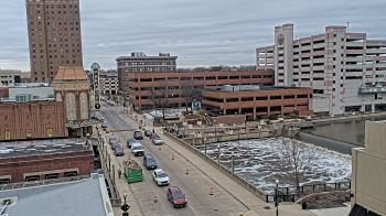 Weather camera view of City of Aurora IL.