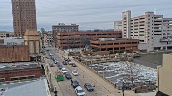 Weather camera view of City of Aurora IL.
