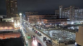Weather camera view of City of Aurora IL.