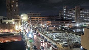 Weather camera view of City of Aurora IL.