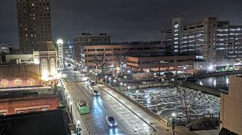 Weather camera view of City of Aurora IL.
