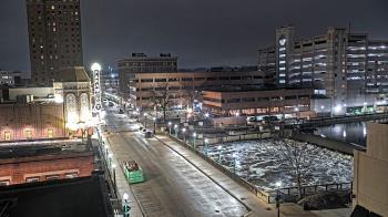 Weather camera view of City of Aurora IL.