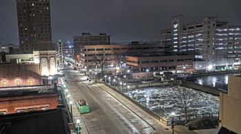 Weather camera view of City of Aurora IL.