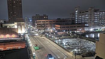Weather camera view of City of Aurora IL.