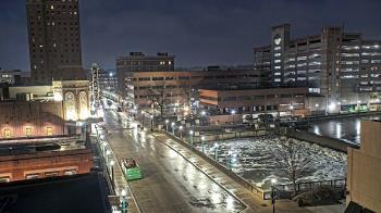 Weather camera view of City of Aurora IL.