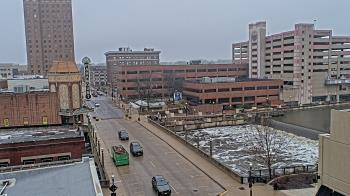 Weather camera view of City of Aurora IL.