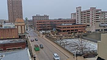Weather camera view of City of Aurora IL.