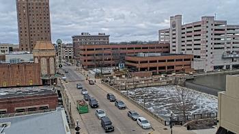 Weather camera view of City of Aurora IL.