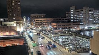 Weather camera view of City of Aurora IL.