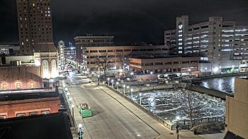 Weather camera view of City of Aurora IL.