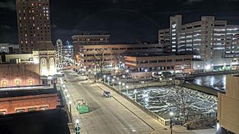 Weather camera view of City of Aurora IL.