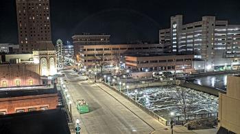 Weather camera view of City of Aurora IL.