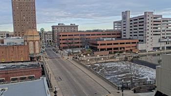 Weather camera view of City of Aurora IL.