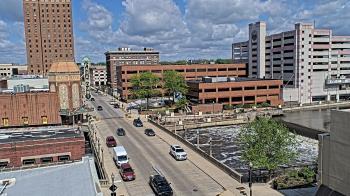 Weather camera view of City of Aurora IL.