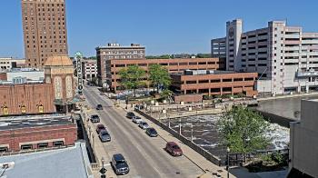 Weather camera view of City of Aurora IL.