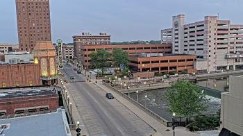 Weather camera view of City of Aurora IL.