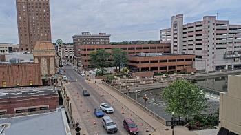 Weather camera view of City of Aurora IL.