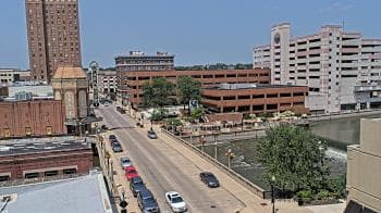 Weather camera view of City of Aurora IL.