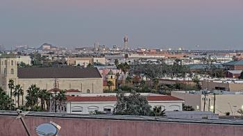 Weather camera view of Arizona Science Center.