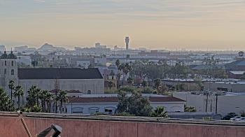 Weather camera view of Arizona Science Center.