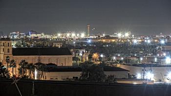 Weather camera view of Arizona Science Center.