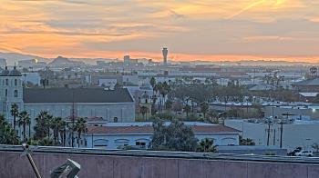 Weather camera view of Arizona Science Center.