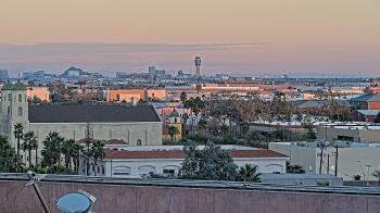 Weather camera view of Arizona Science Center.