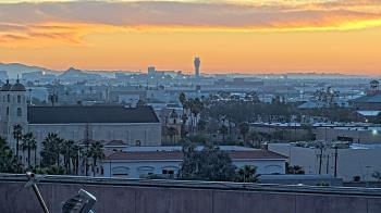 Weather camera view of Arizona Science Center.