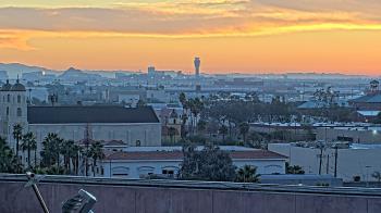 Weather camera view of Arizona Science Center.