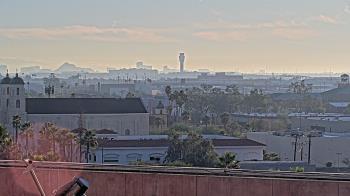 Weather camera view of Arizona Science Center.