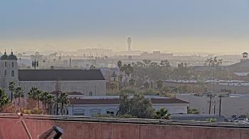 Weather camera view of Arizona Science Center.