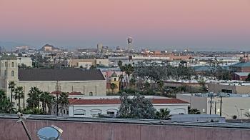 Weather camera view of Arizona Science Center.