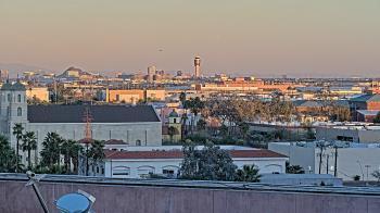 Weather camera view of Arizona Science Center.