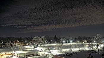 Weather camera view of Beecher ES.