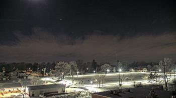 Weather camera view of Beecher ES.