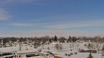 Weather camera view of Beecher ES.