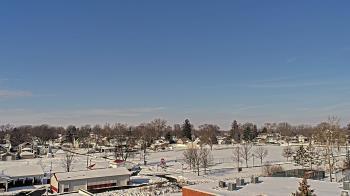 Weather camera view of Beecher ES.