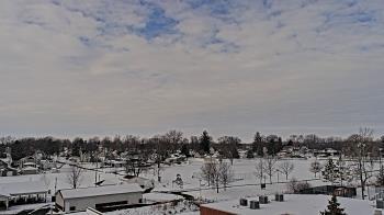 Weather camera view of Beecher ES.