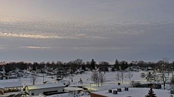 Weather camera view of Beecher ES.