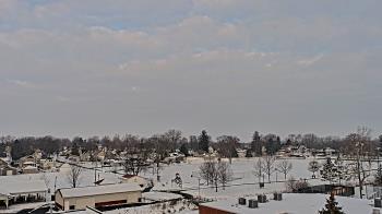 Weather camera view of Beecher ES.