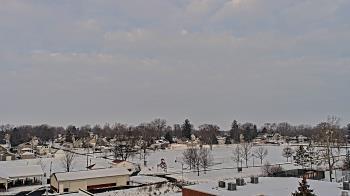 Weather camera view of Beecher ES.