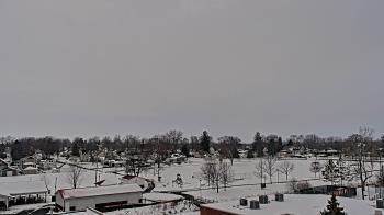 Weather camera view of Beecher ES.