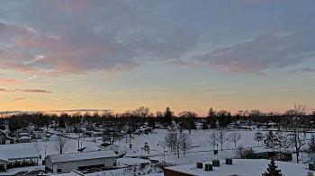 Weather camera view of Beecher ES.